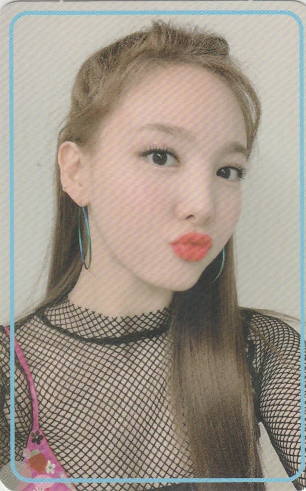 Nayeon Fancy You PC