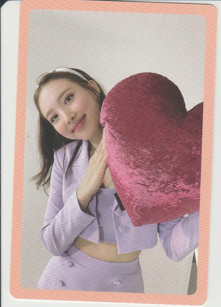 Nayeon Formula of Love PC