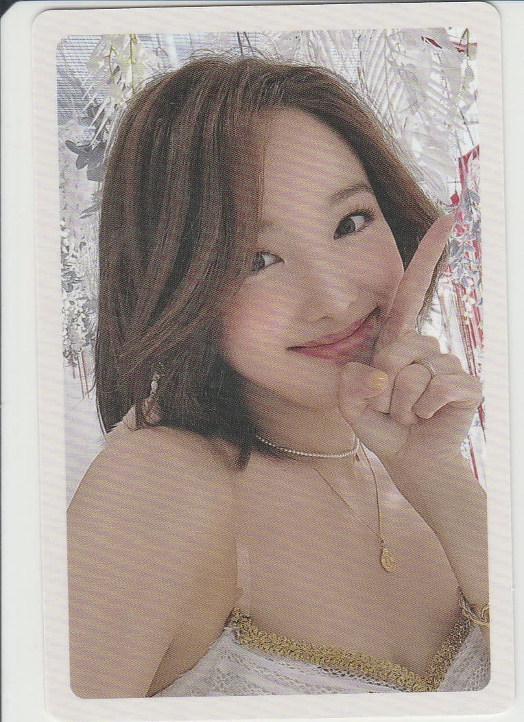 Nayeon More & More PC