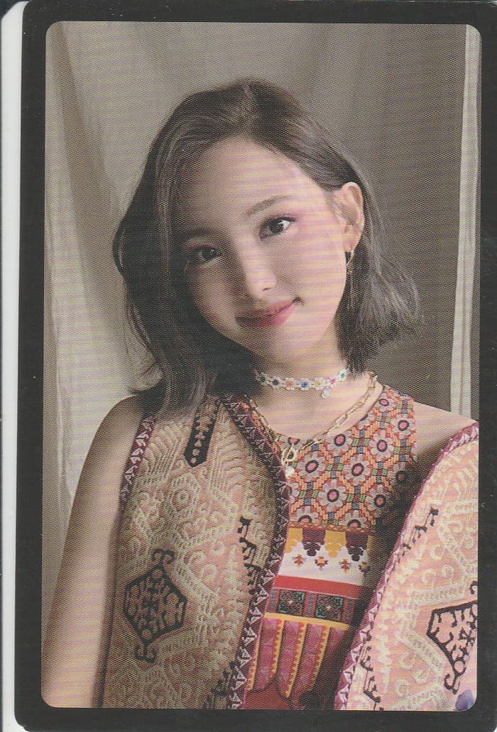 Nayeon More & More PC